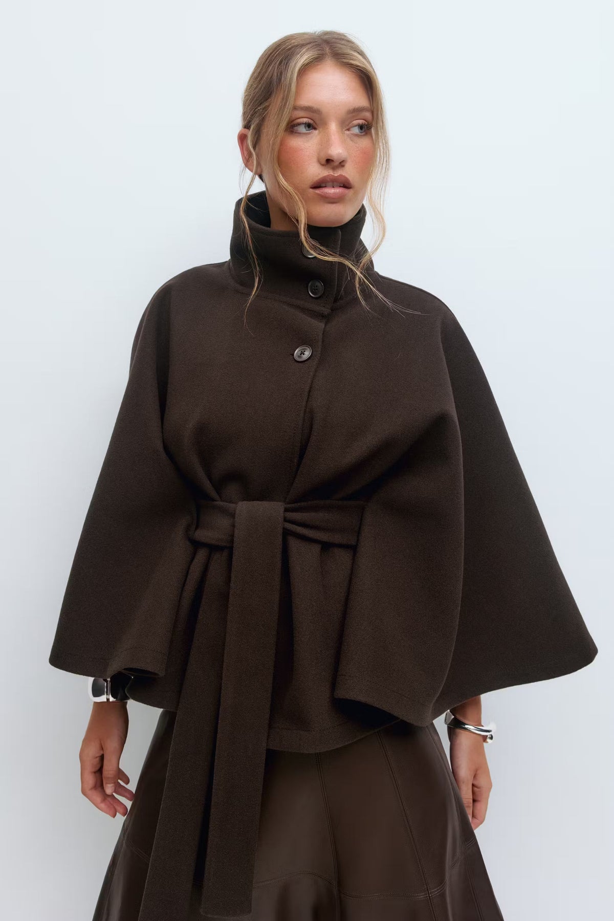 Virella – Dames Winterjas Cape Model Elegant Warm Losvallend Design