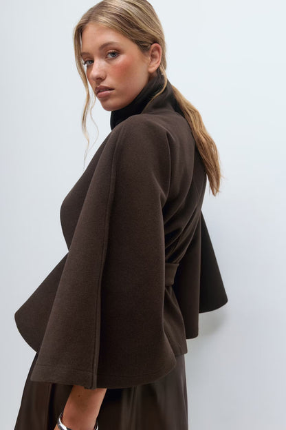 Virella – Dames Winterjas Cape Model Elegant Warm Losvallend Design