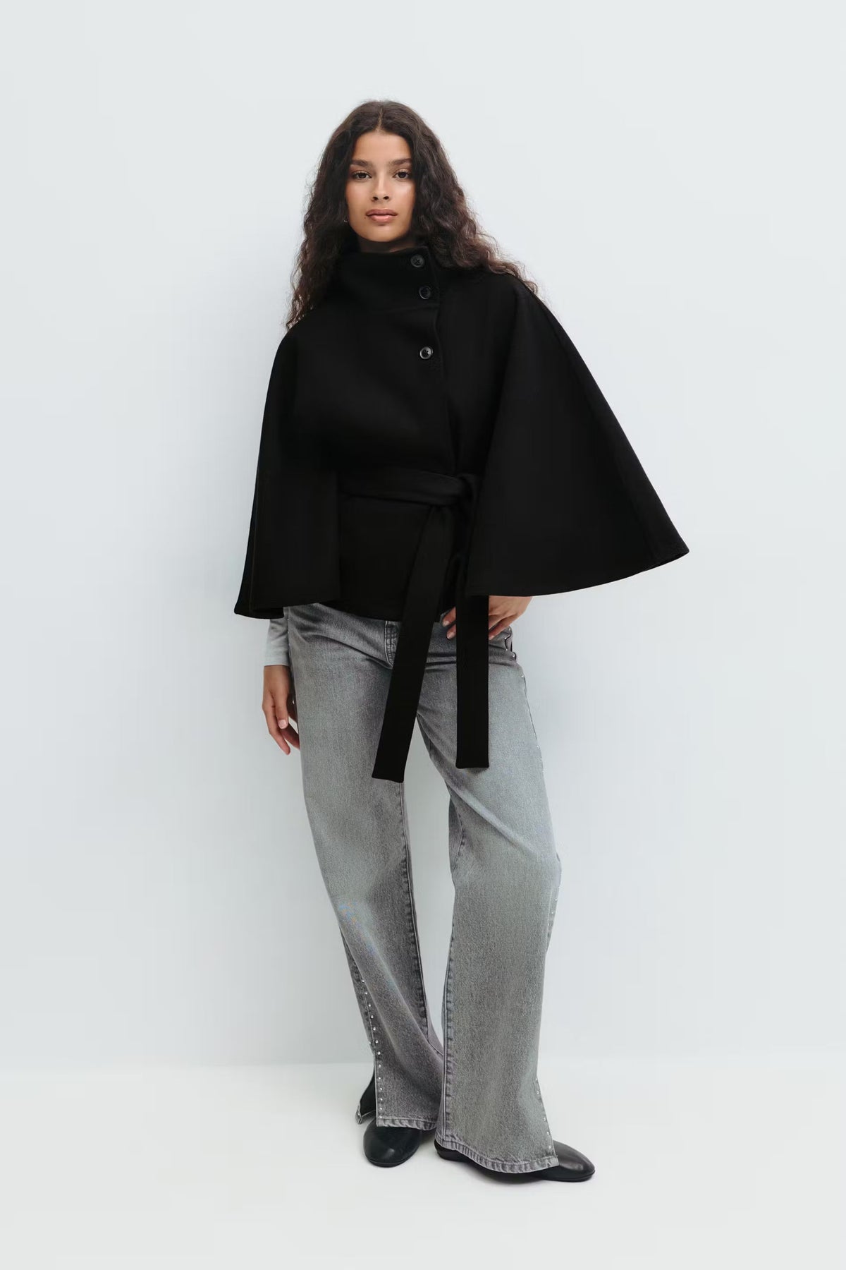 Virella – Dames Winterjas Cape Model Elegant Warm Losvallend Design