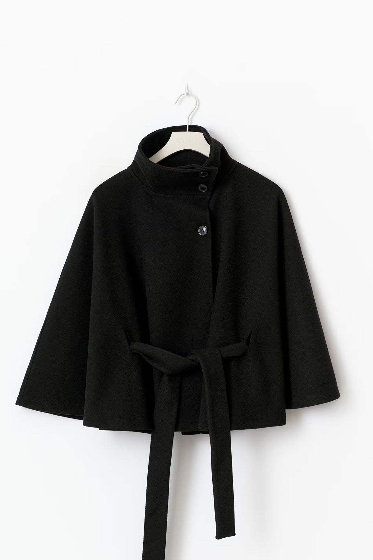 Virella – Dames Winterjas Cape Model Elegant Warm Losvallend Design