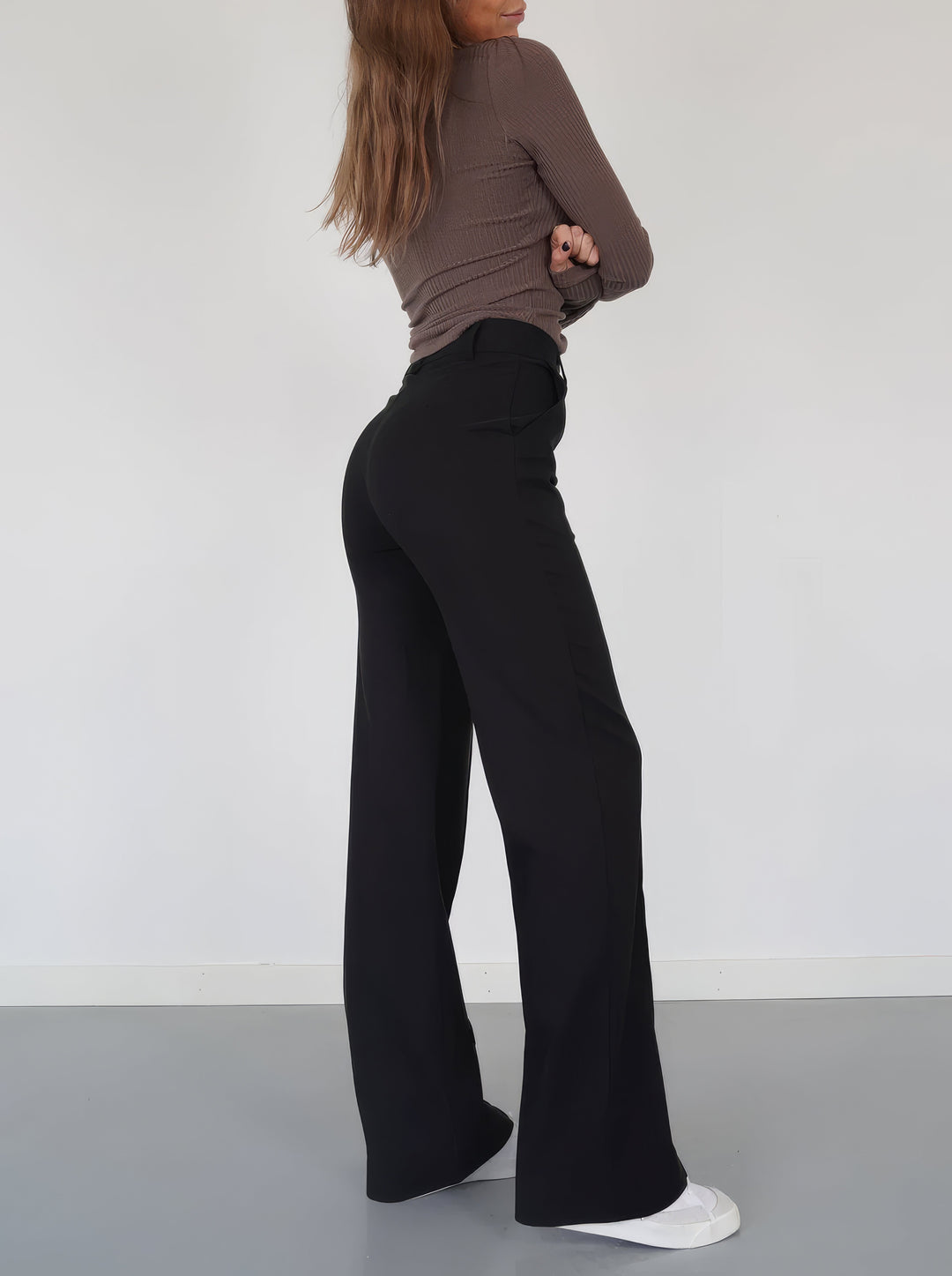 Lioren – Stijlvolle Wijde Broek Met Kreukvrije Finish en Tijdloze Pasvorm