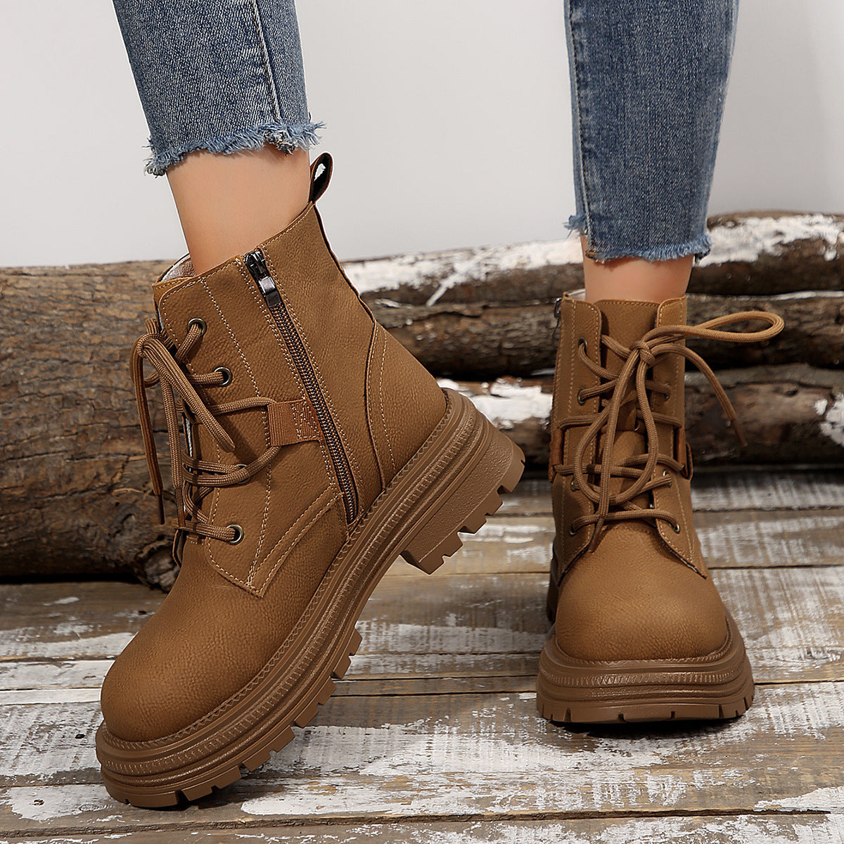 Avenya – Dames Veterlaarzen Met Ritssluiting, Profielzool en Modern Design