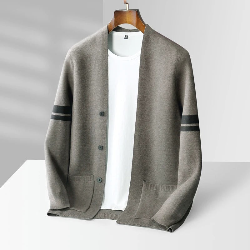 Heren Gebreid Vest – Minimalistisch Design met Strepen en Zakken